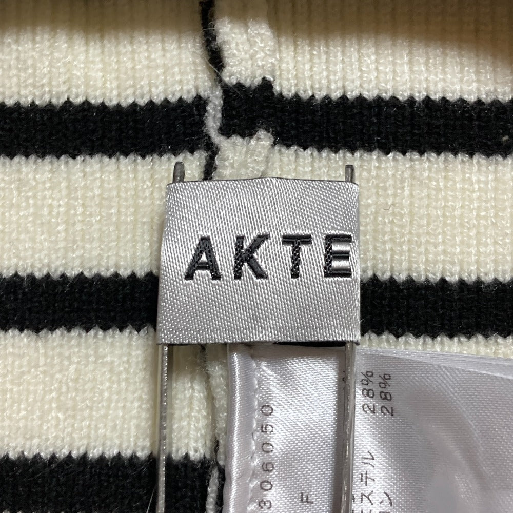 アクテ ニットプルオーバー