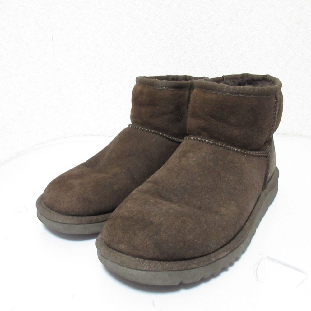 UGG ムートンショートブーツ