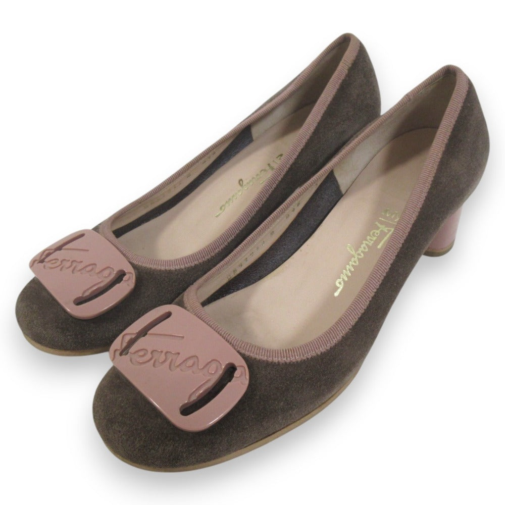 サルヴァトーレ フェラガモ ラウンドトゥパンプス