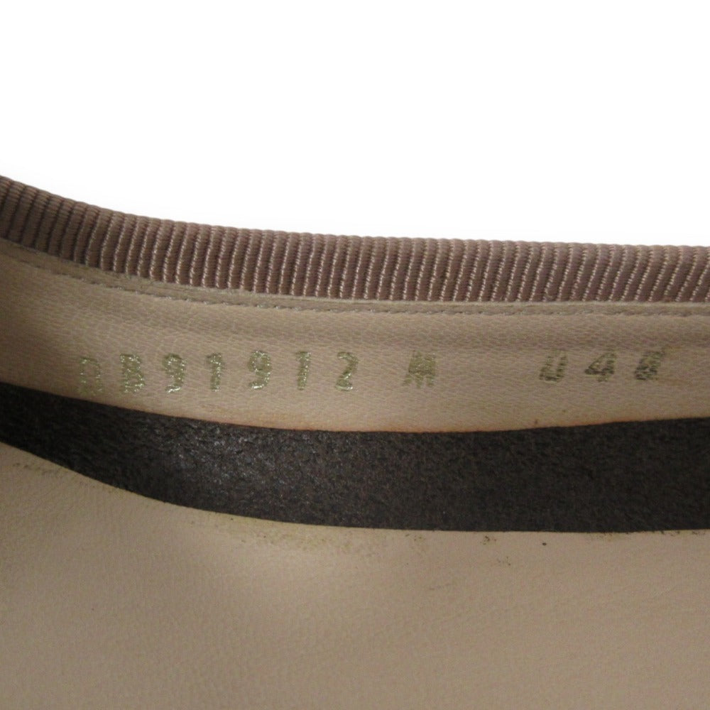 サルヴァトーレ フェラガモ ラウンドトゥパンプス