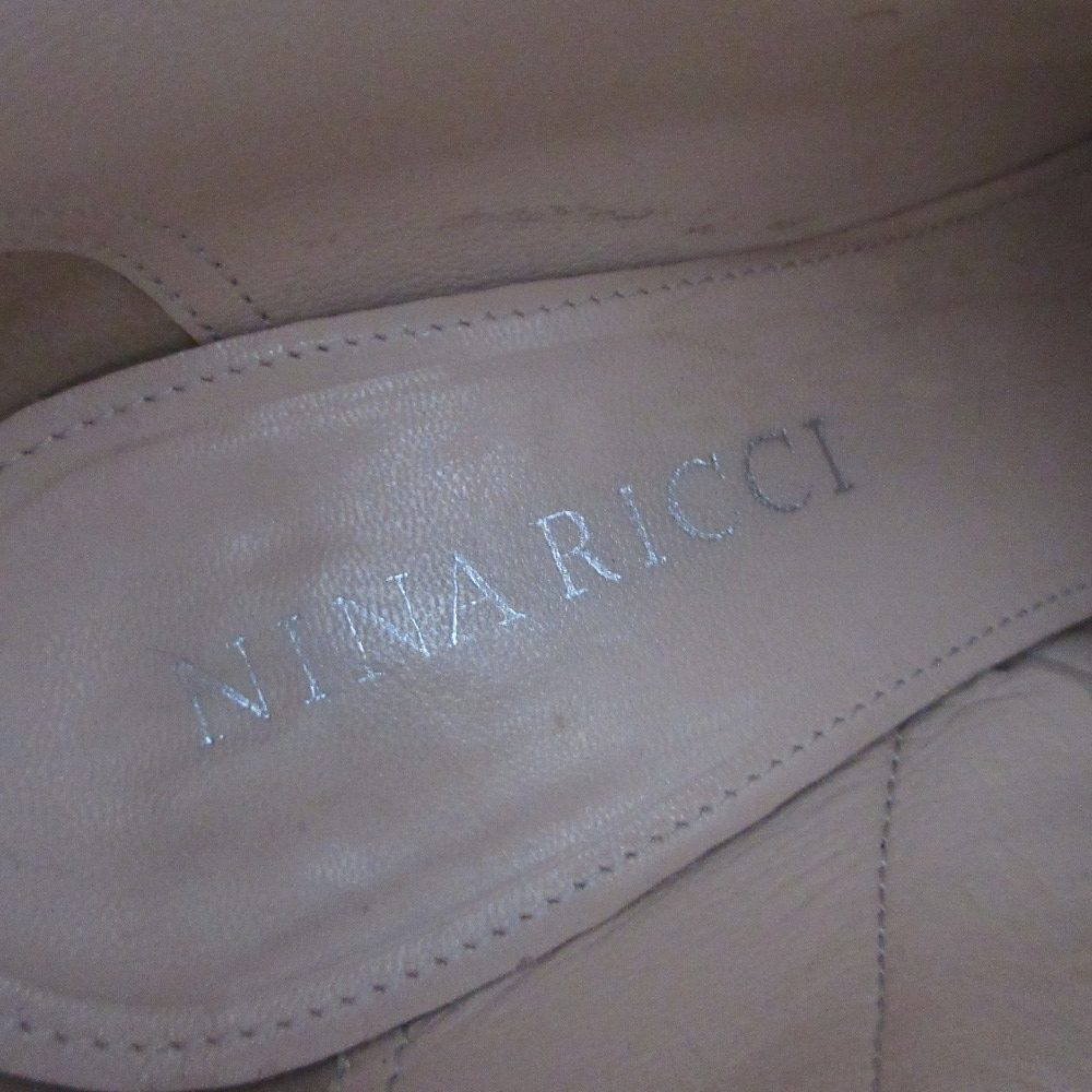 Nina Ricci スエード ブーティー
