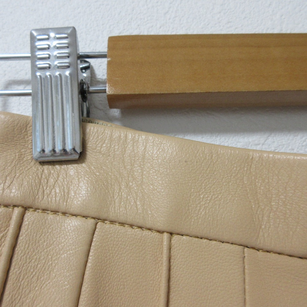 ebure Lamb Leather Pleated Long Skirt