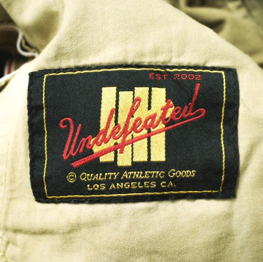 UNDEFEATED コットン ツイル ショーツ