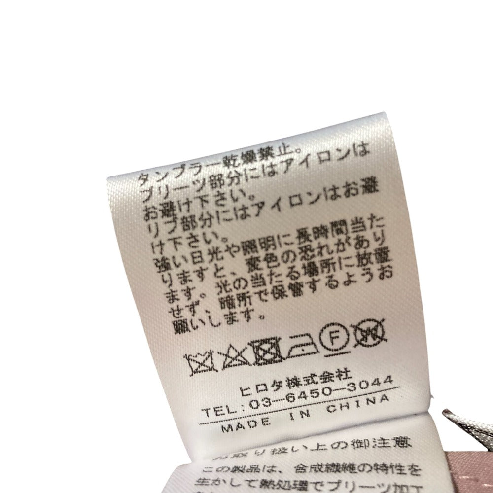 ノエラ サテンプリーツワンピース