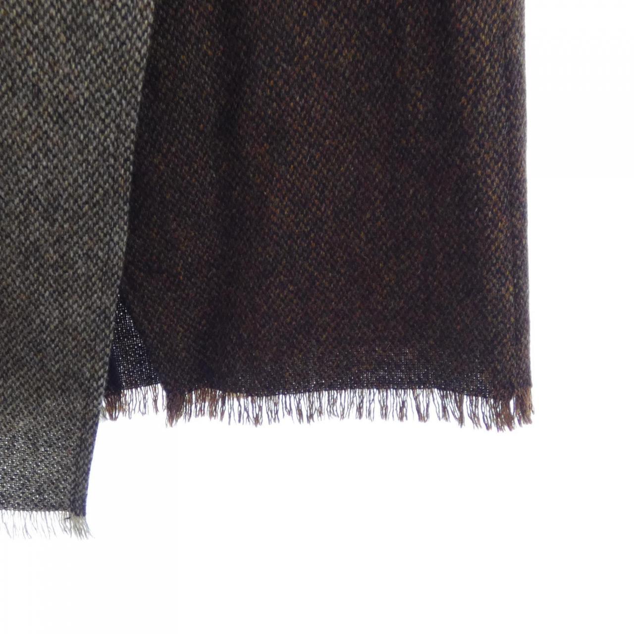 アカネ ウツノミヤ スカート