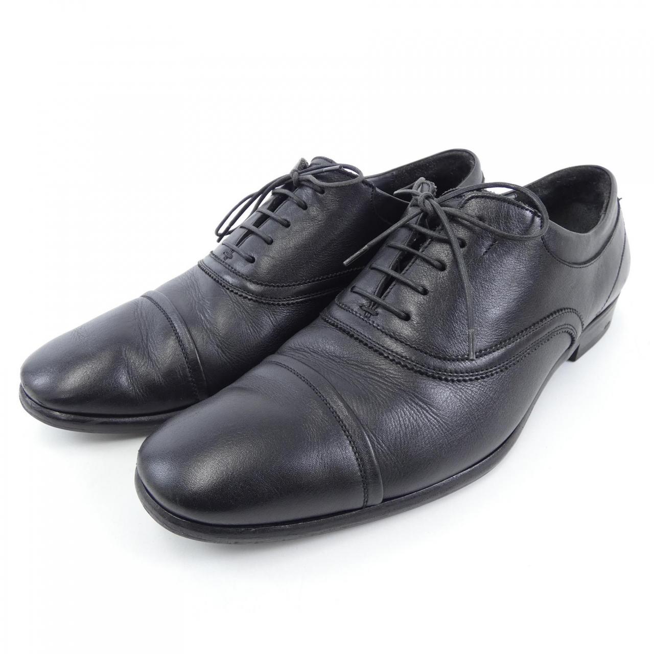 サルヴァトーレ フェラガモ シューズ