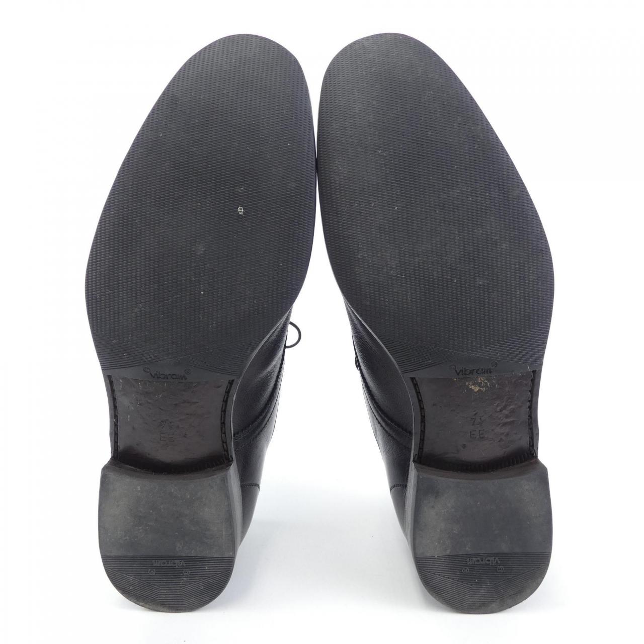 サルヴァトーレ フェラガモ シューズ