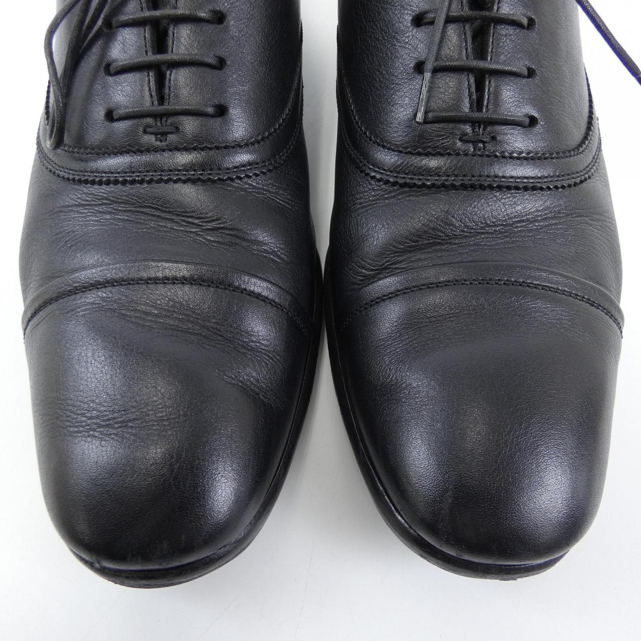 サルヴァトーレ フェラガモ シューズ