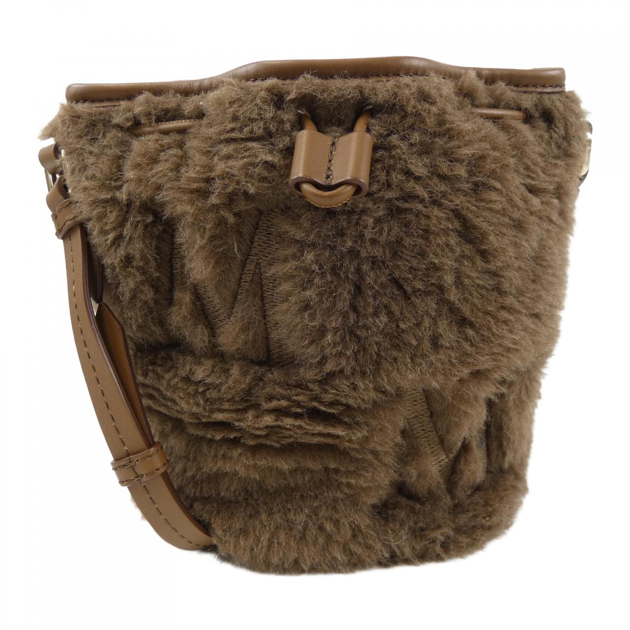 マックスマーラ テディベア バッグ