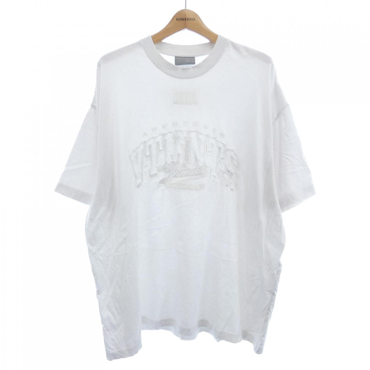 ブイティーエムエヌティーエス コットンTシャツ