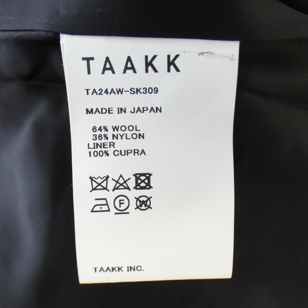 TAAKK スカート
