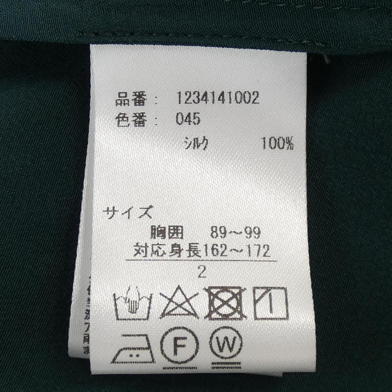 TENERITA シルクセットアップ