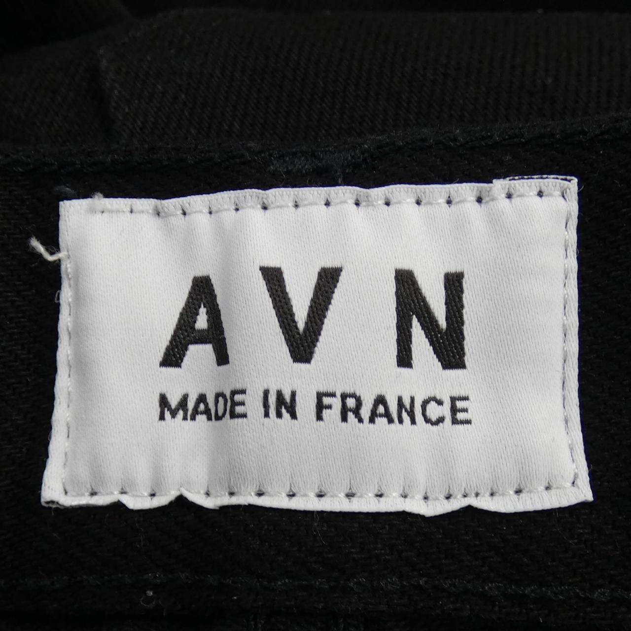 AVN ジーンズ