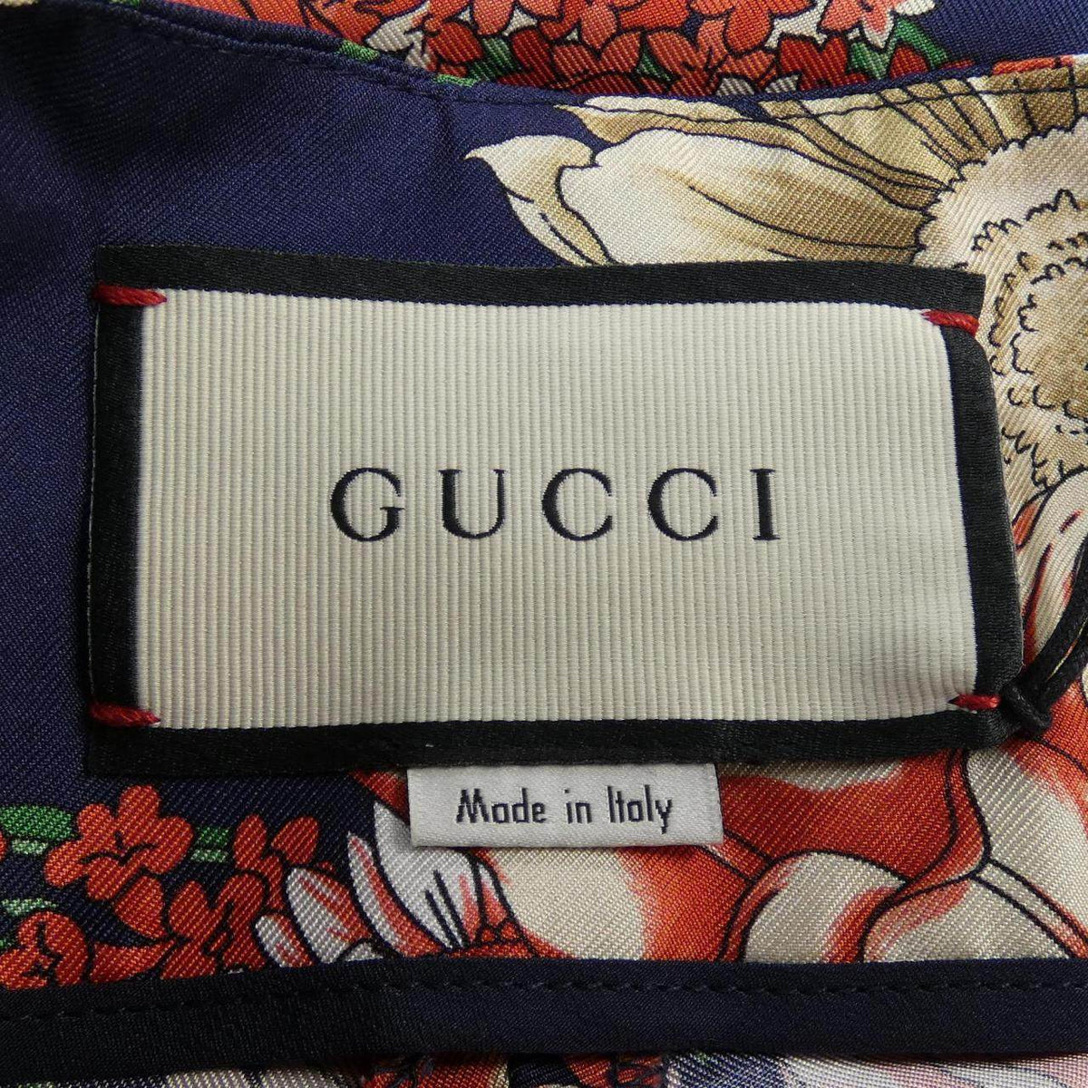 グッチ シルクパンツ