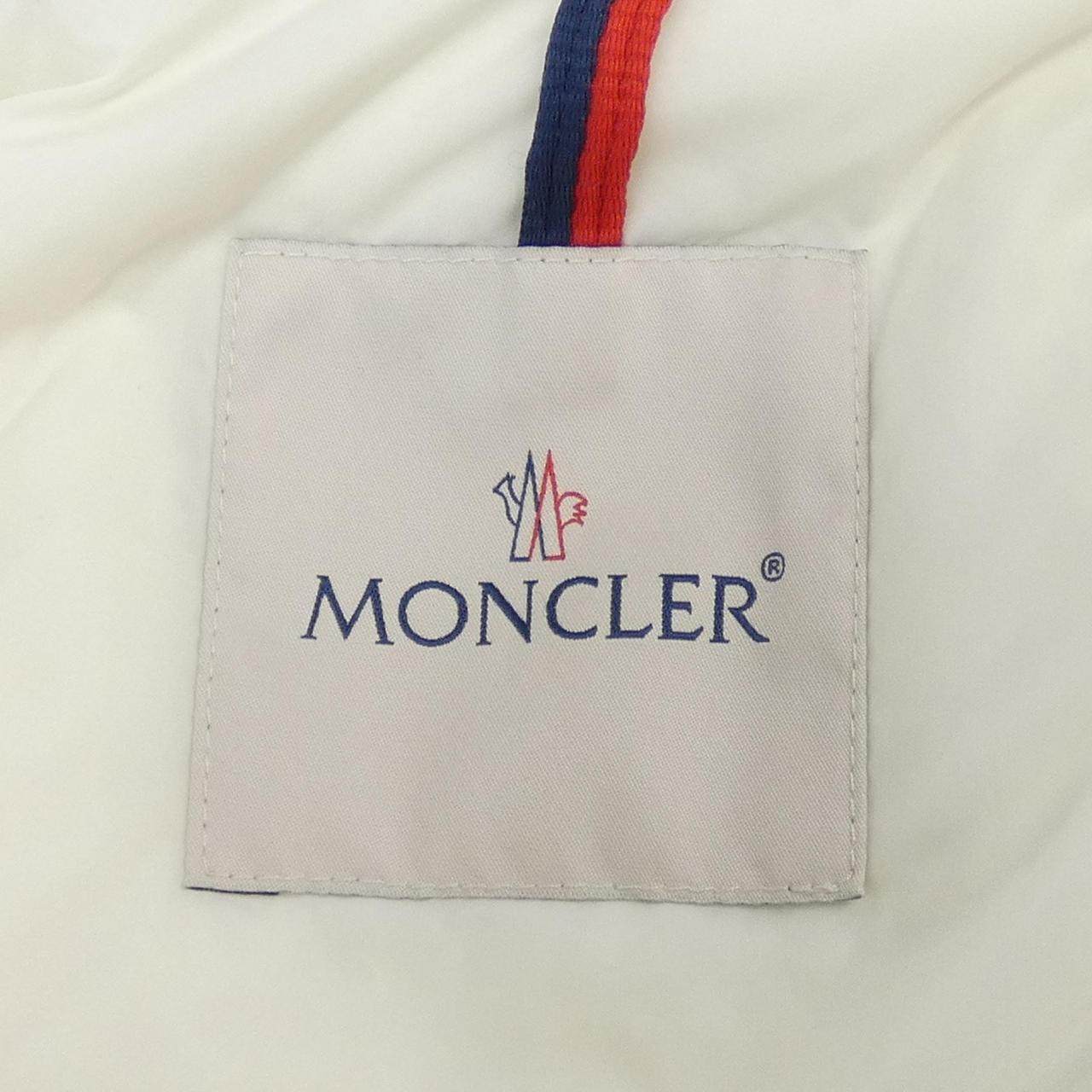 モンクレール MARRIONNIER ダウンコート