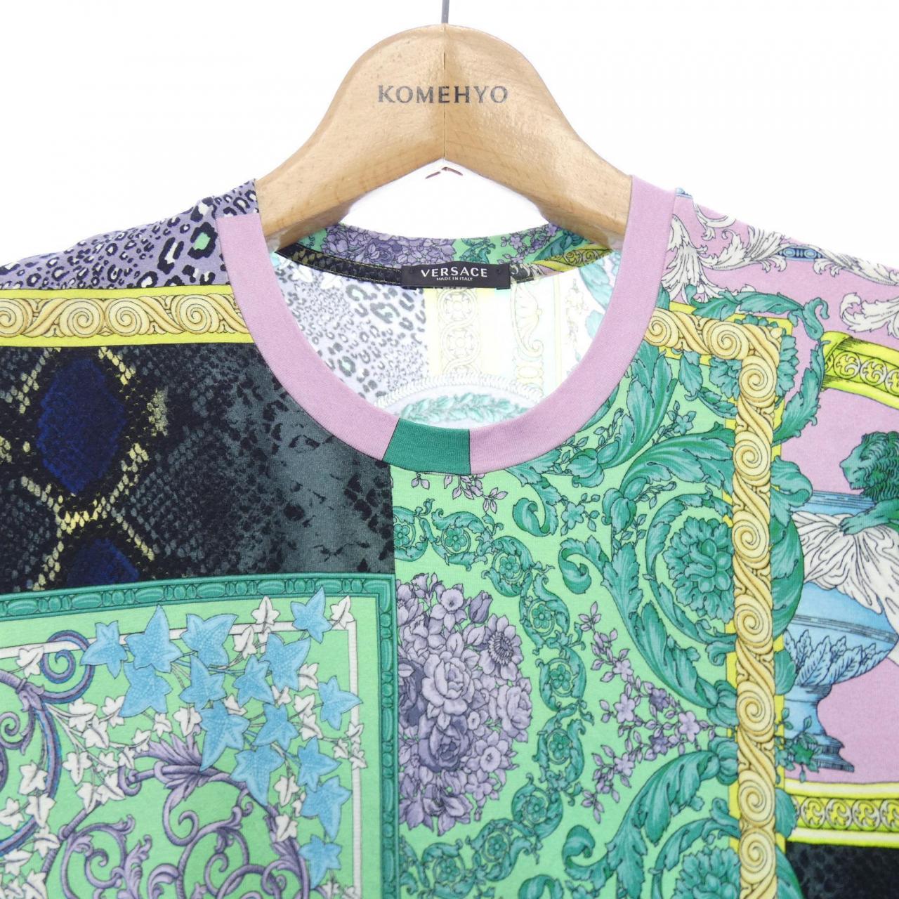 ヴェルサーチェ Tシャツ