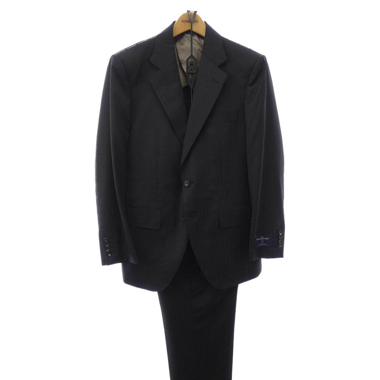ゴタイリク ZEGNA スーツ