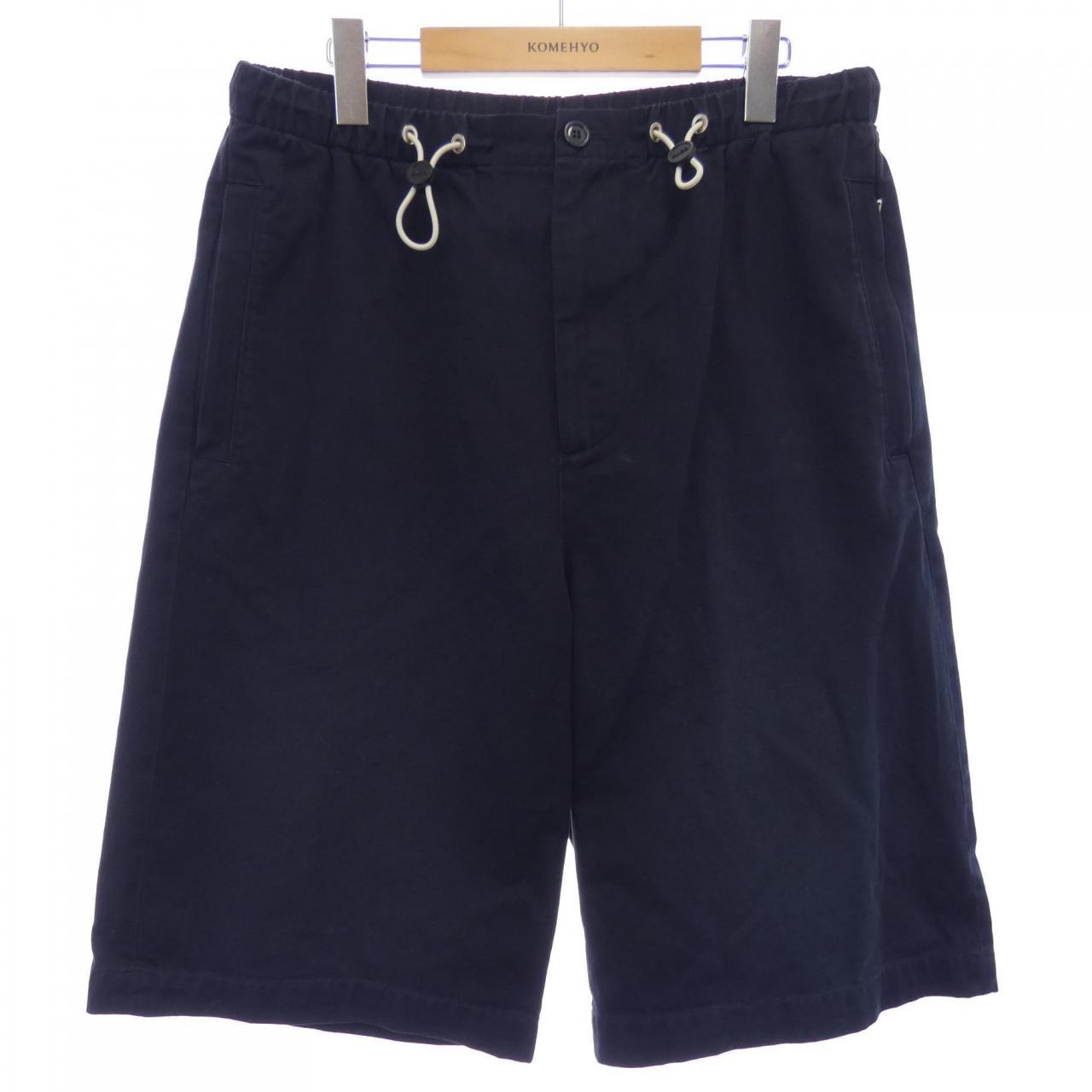 グッチ ショートパンツ
