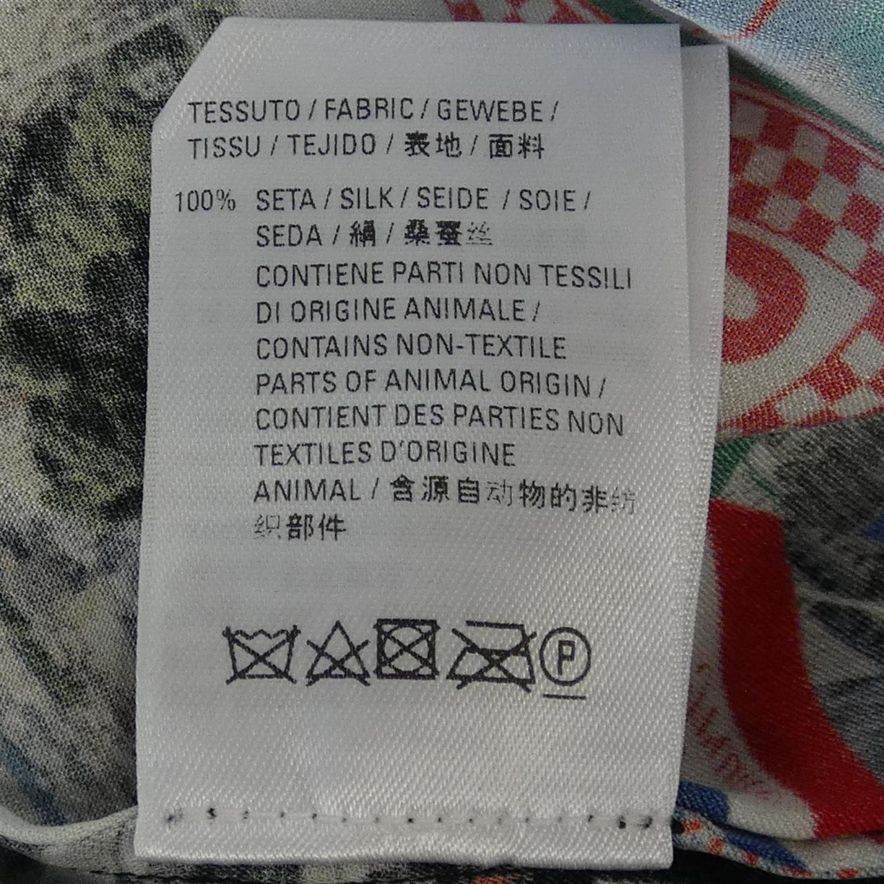 バレンシアガ シルクショートパンツ