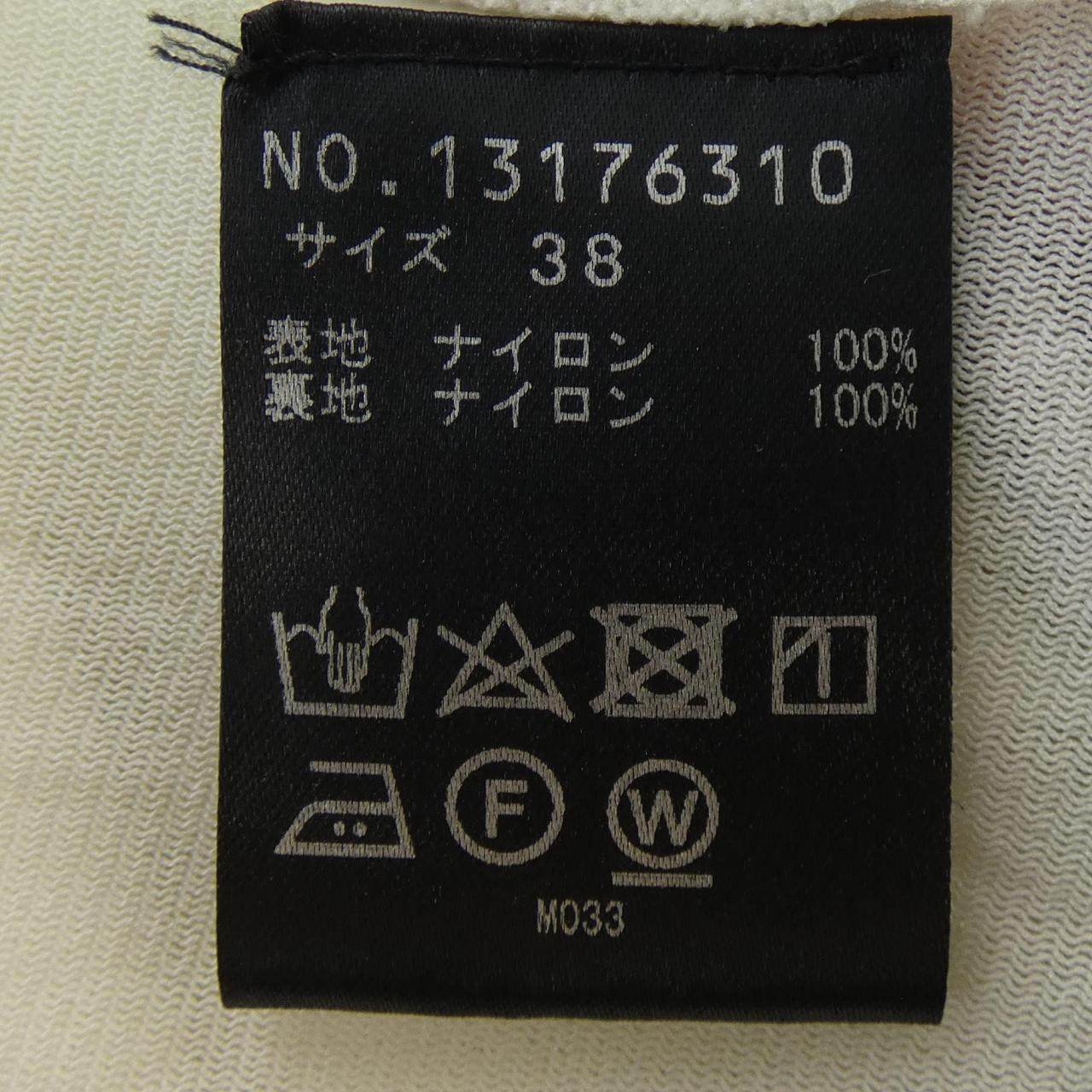 ヴィヴィアンタム トップス