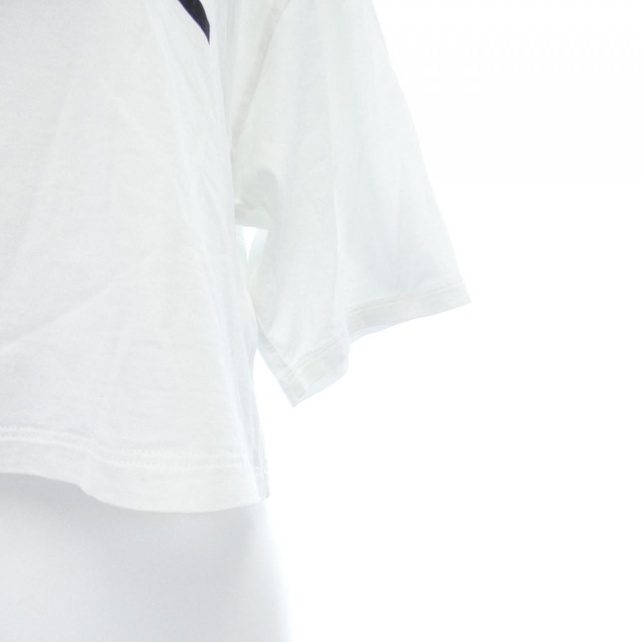 セリーヌ Tシャツ