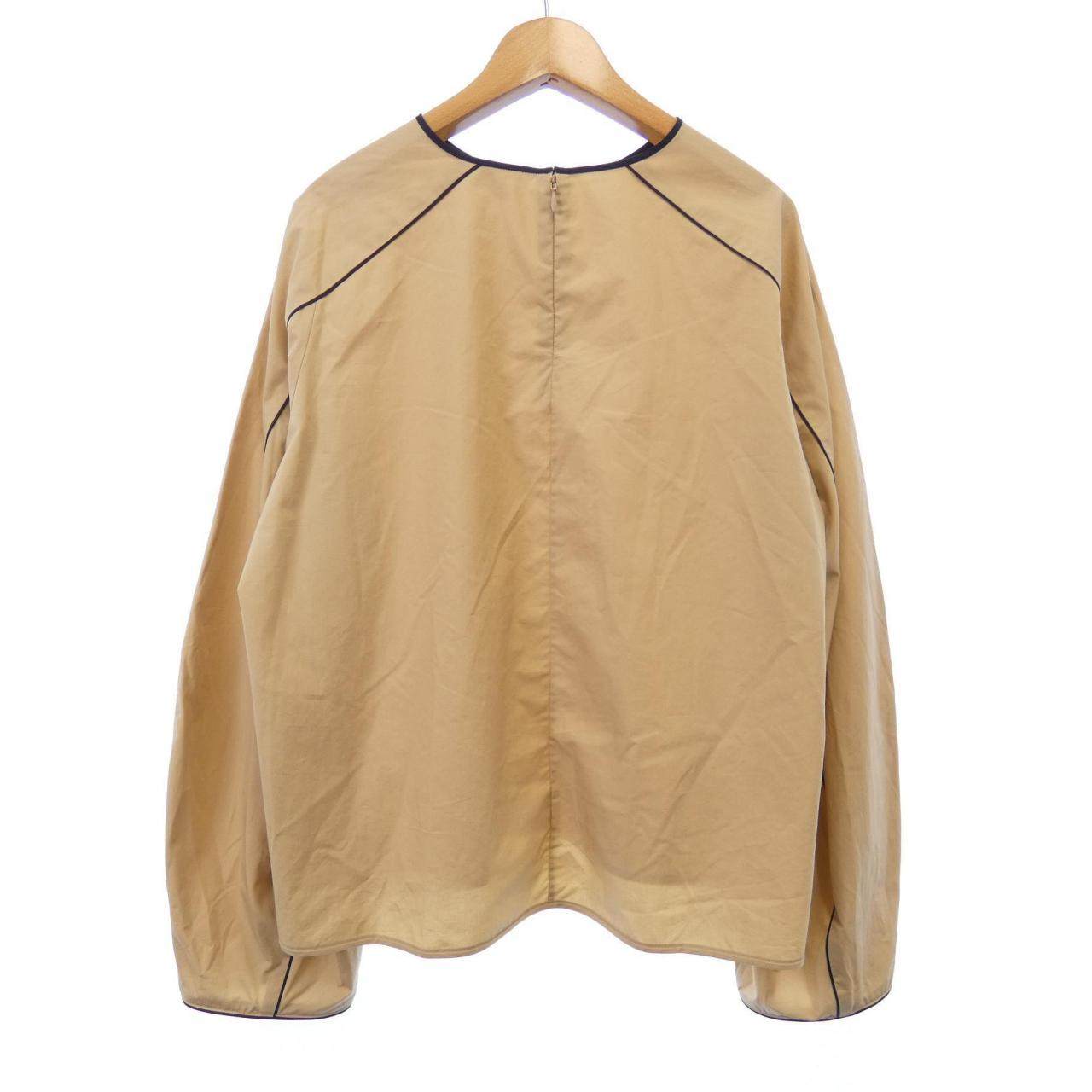 シクラス トップス