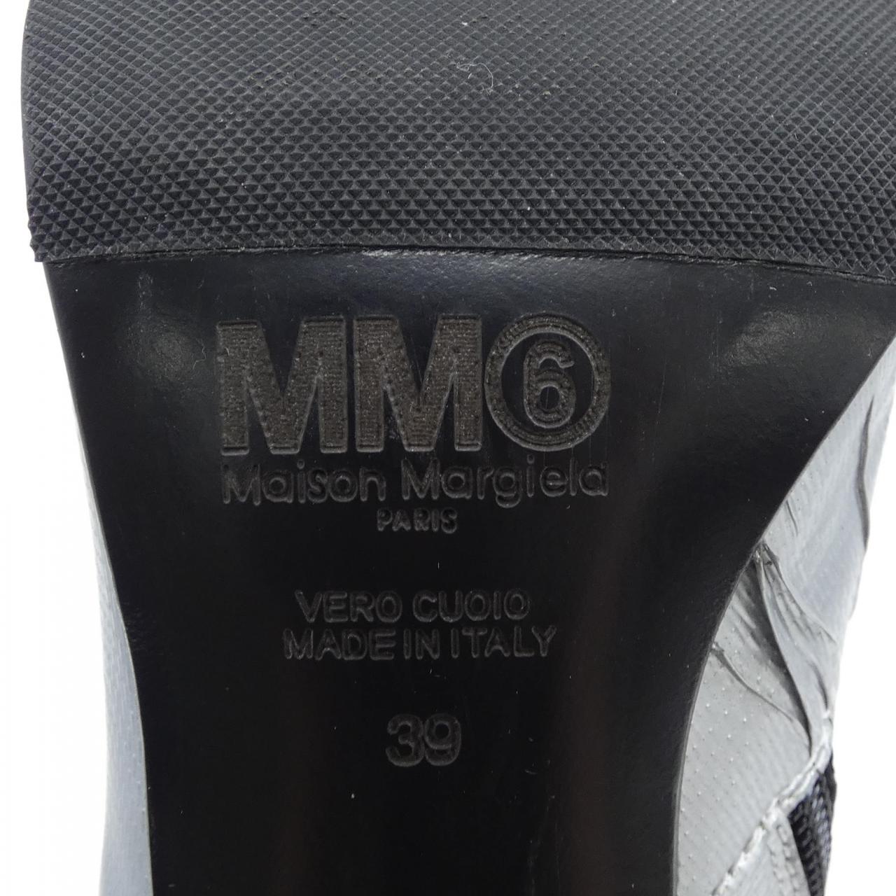 MM6 ブーツ