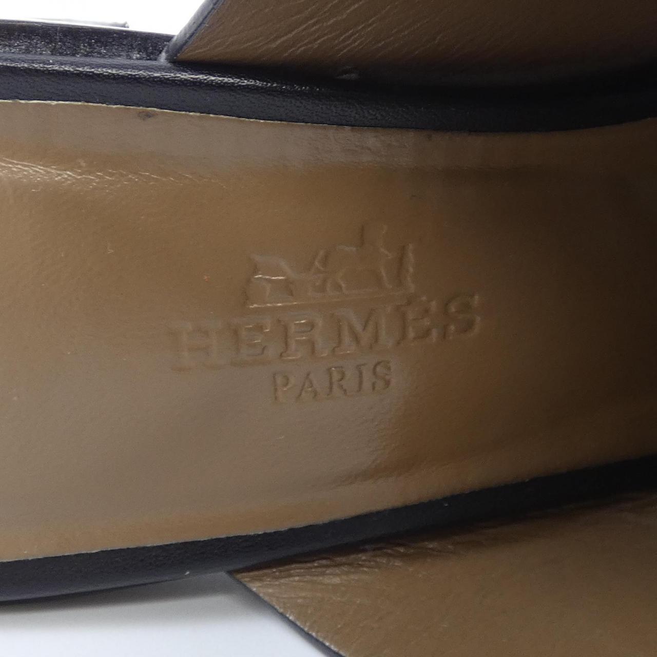 エルメス181050Zサンダル