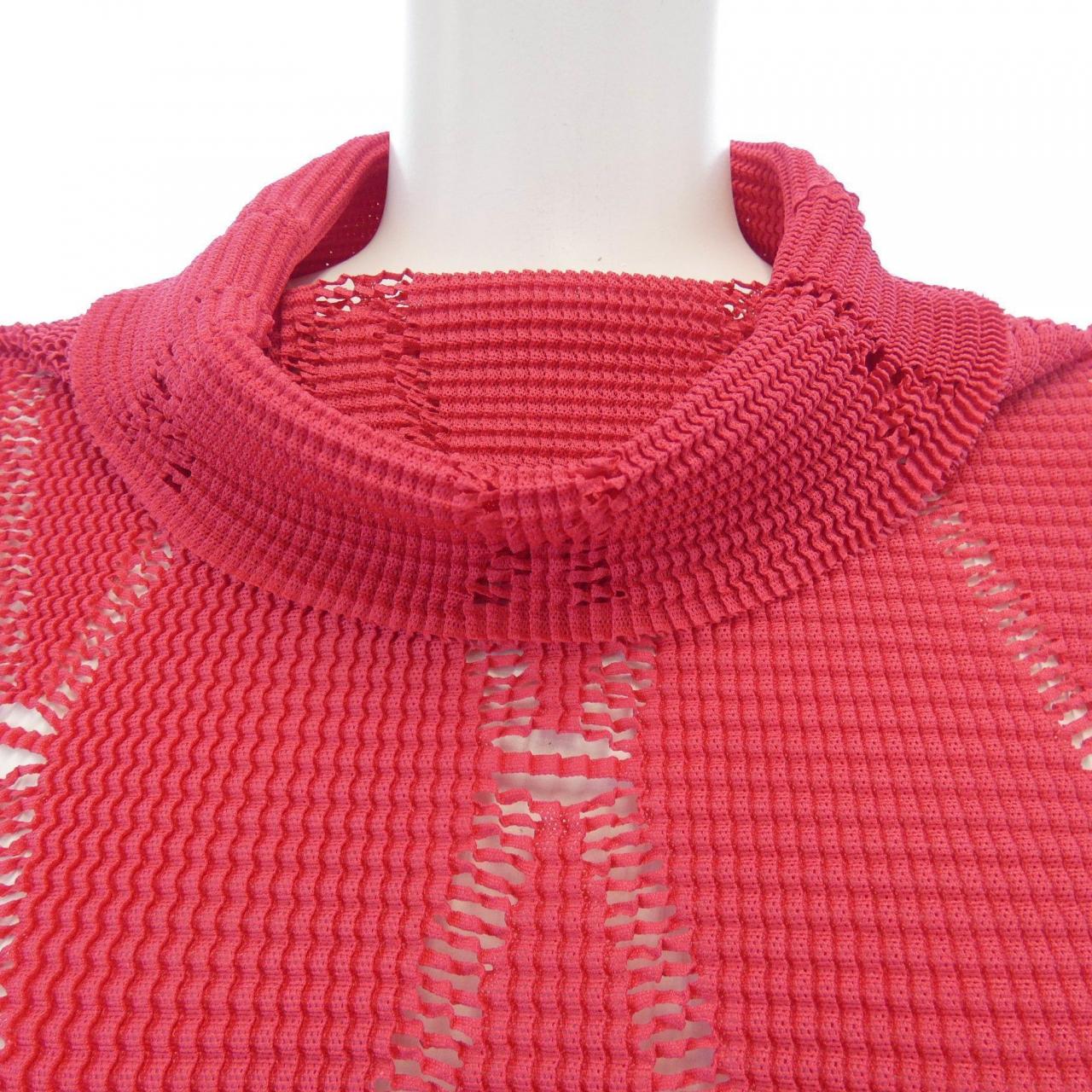 ミーイッセイミヤケ トップス