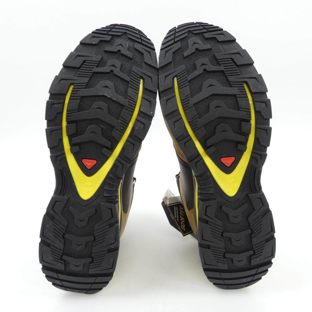 サロモン GORE-TEX スニーカー