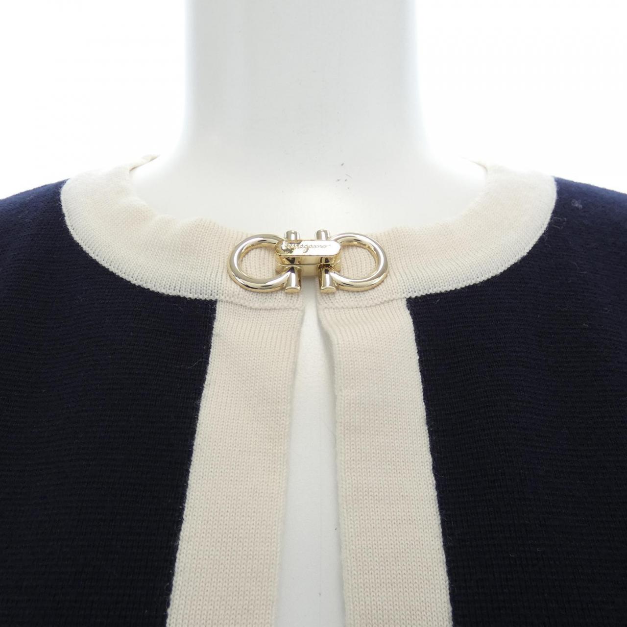 サルヴァトーレ フェラガモ ウール カーディガン