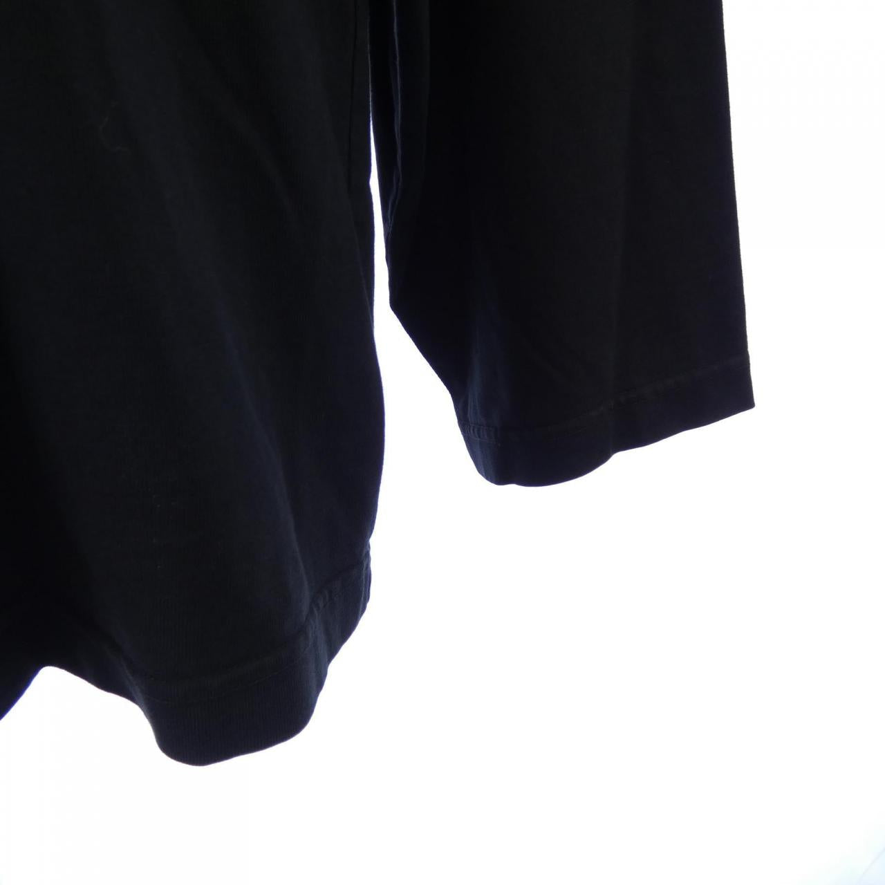 バレンシアガ Tシャツ