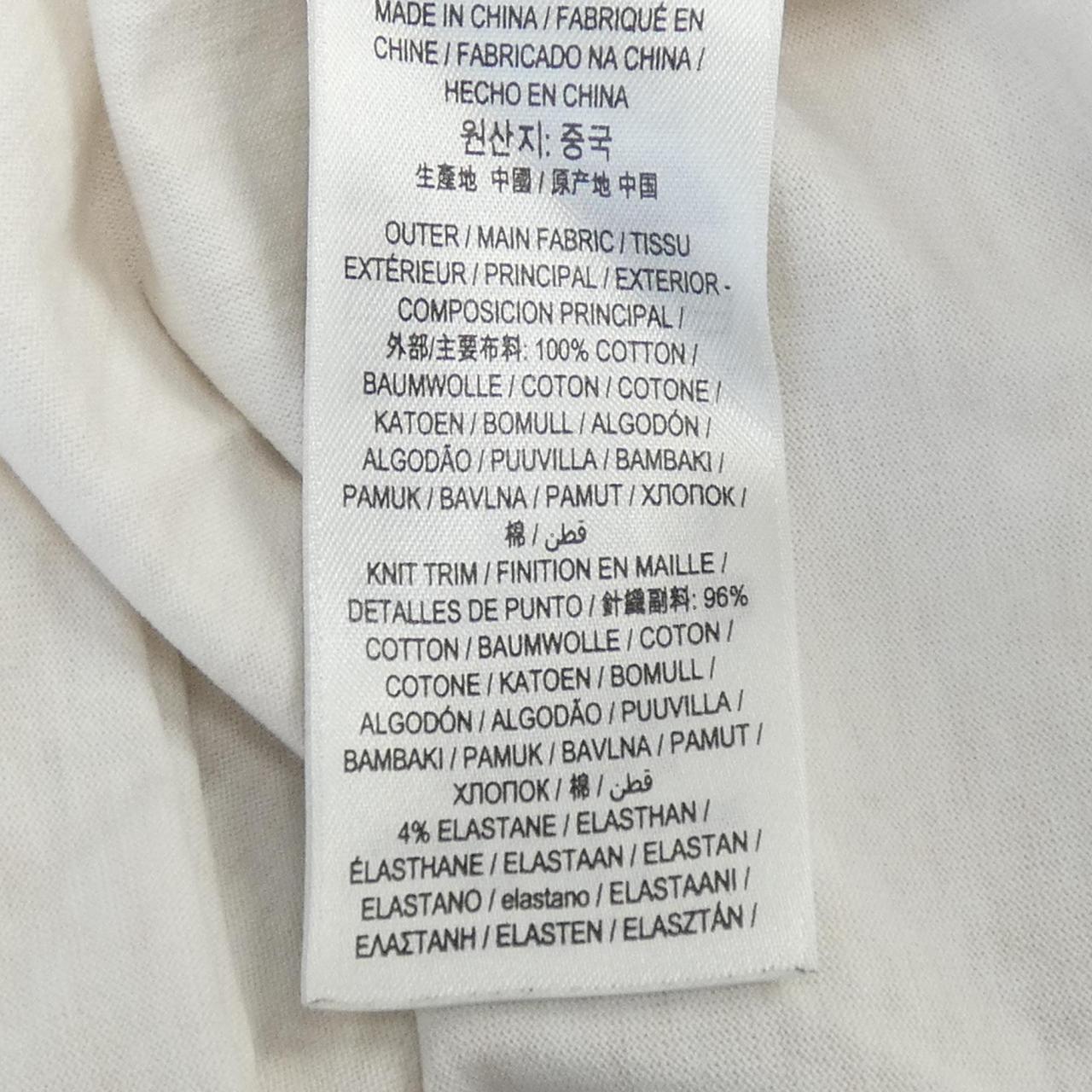 バーバリーTシャツ