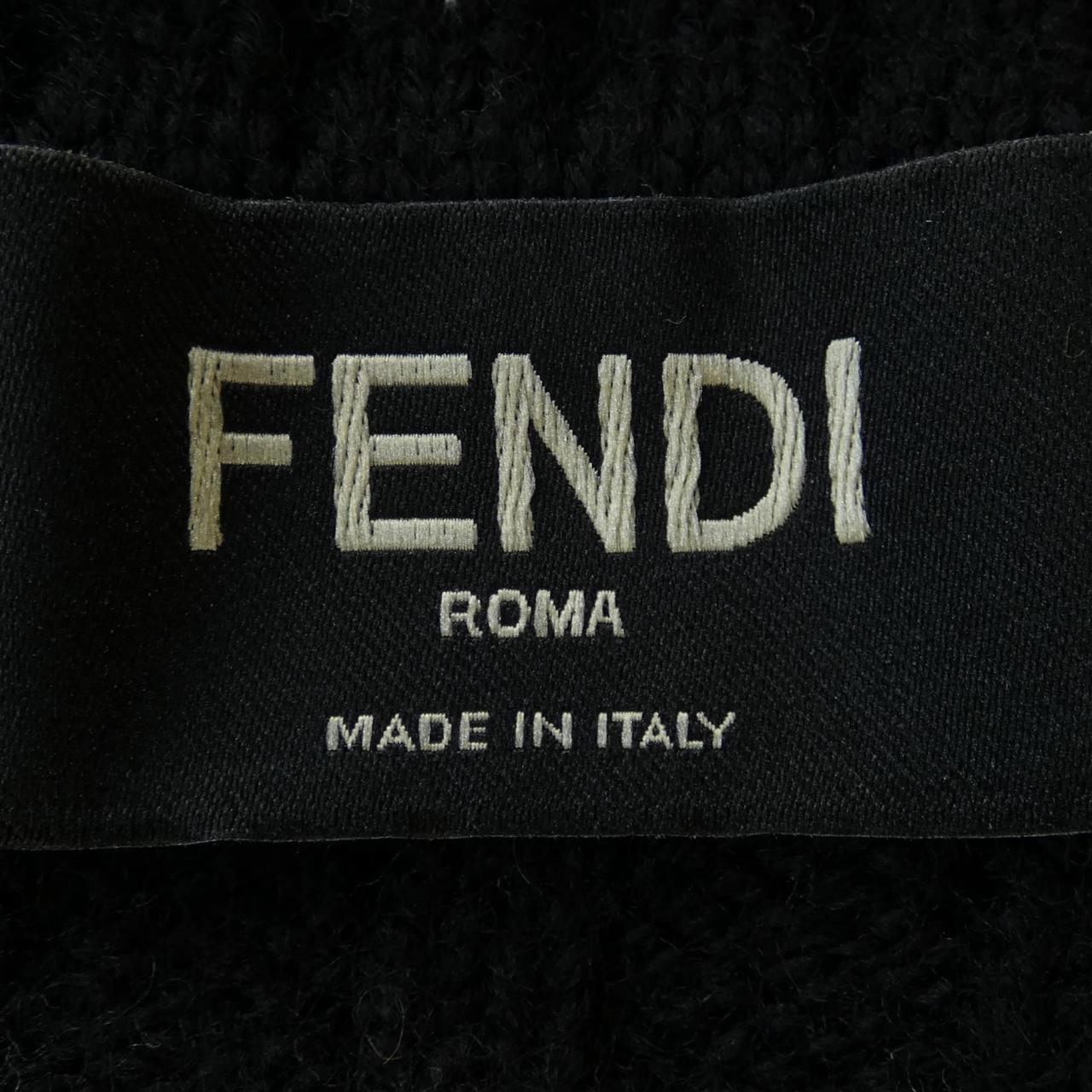 フェンディ ニット