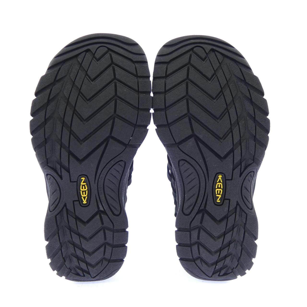 ハイク KEEN スニーカー