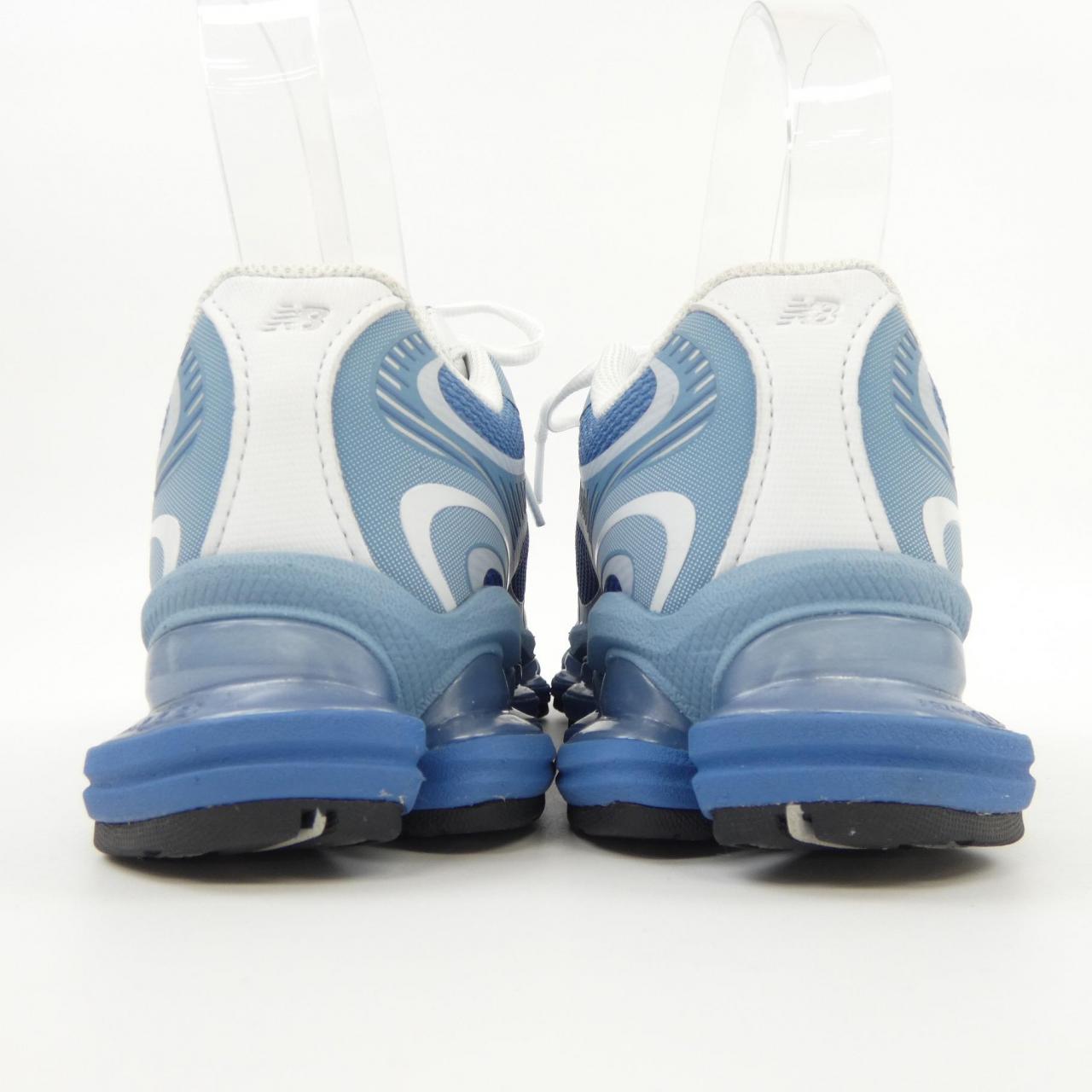 ニューバランス U2000PBB スニーカー