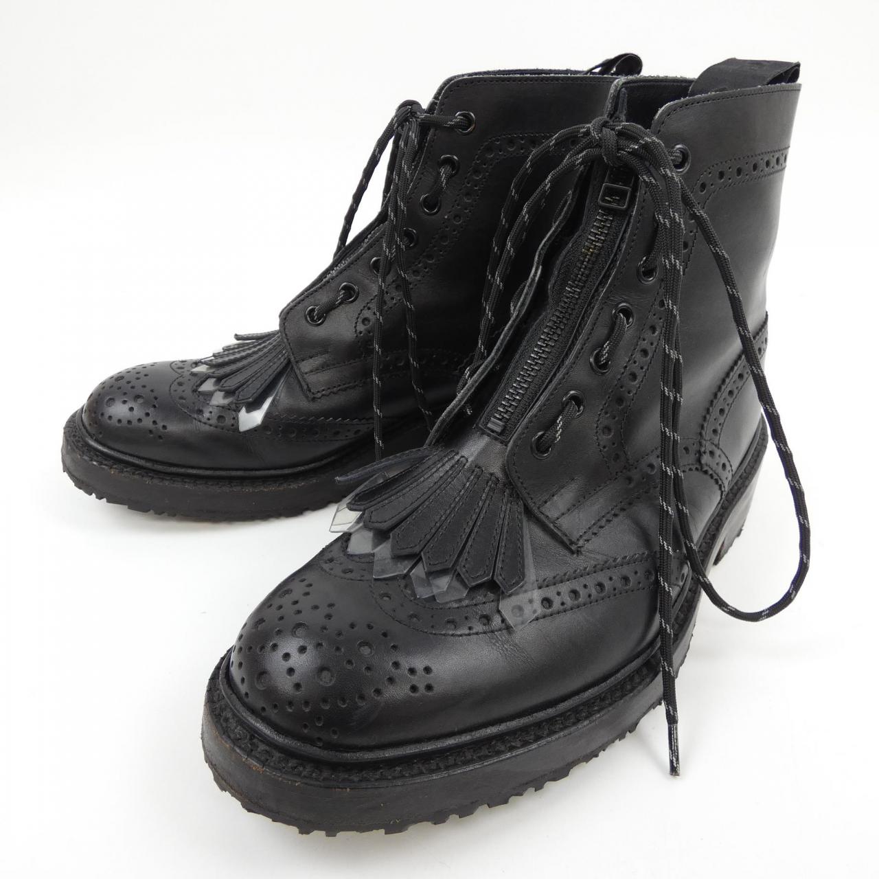 トリッカーズ STOW ブーツ