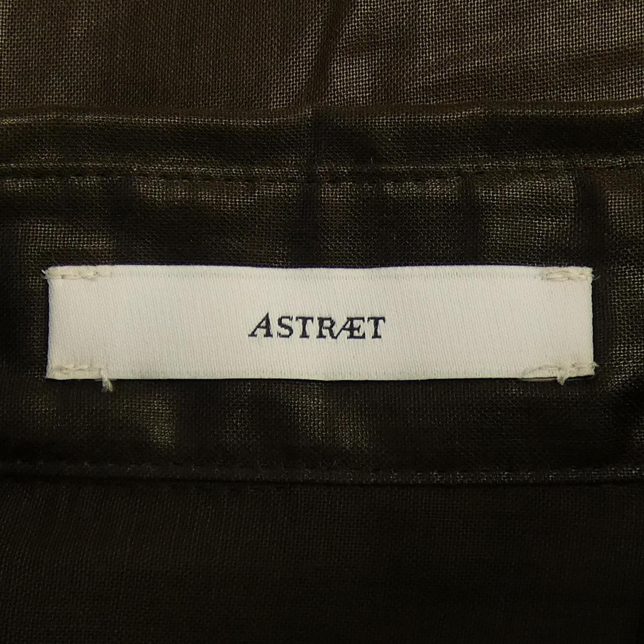 アストラット シャツ