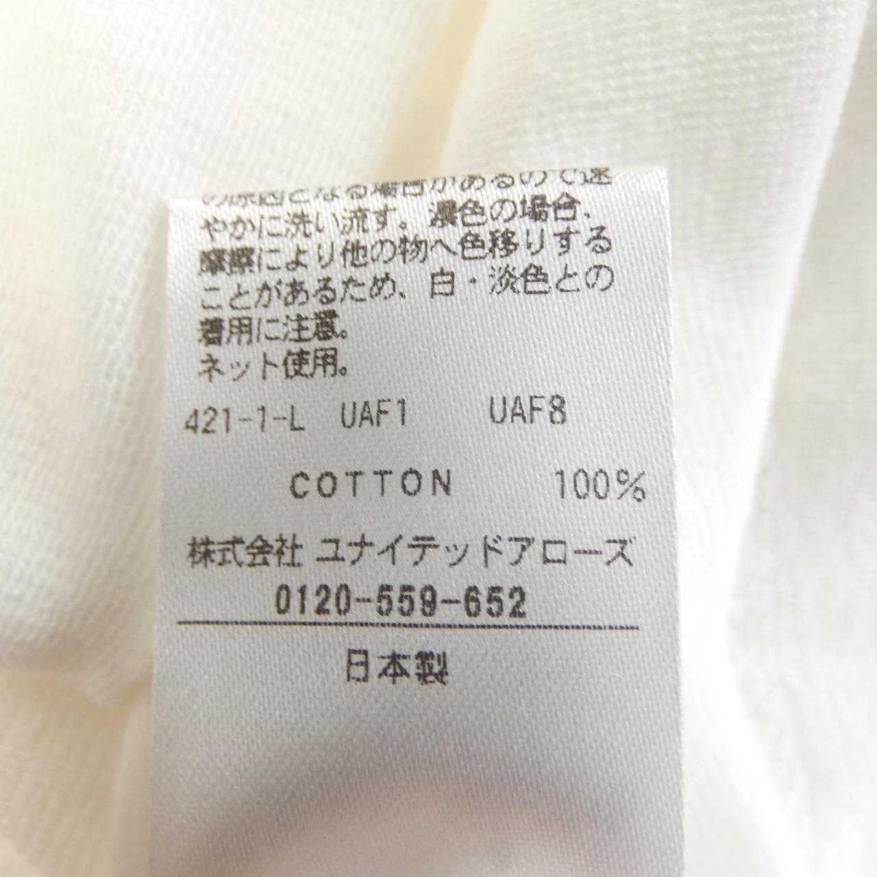スティーブンアラン トップス