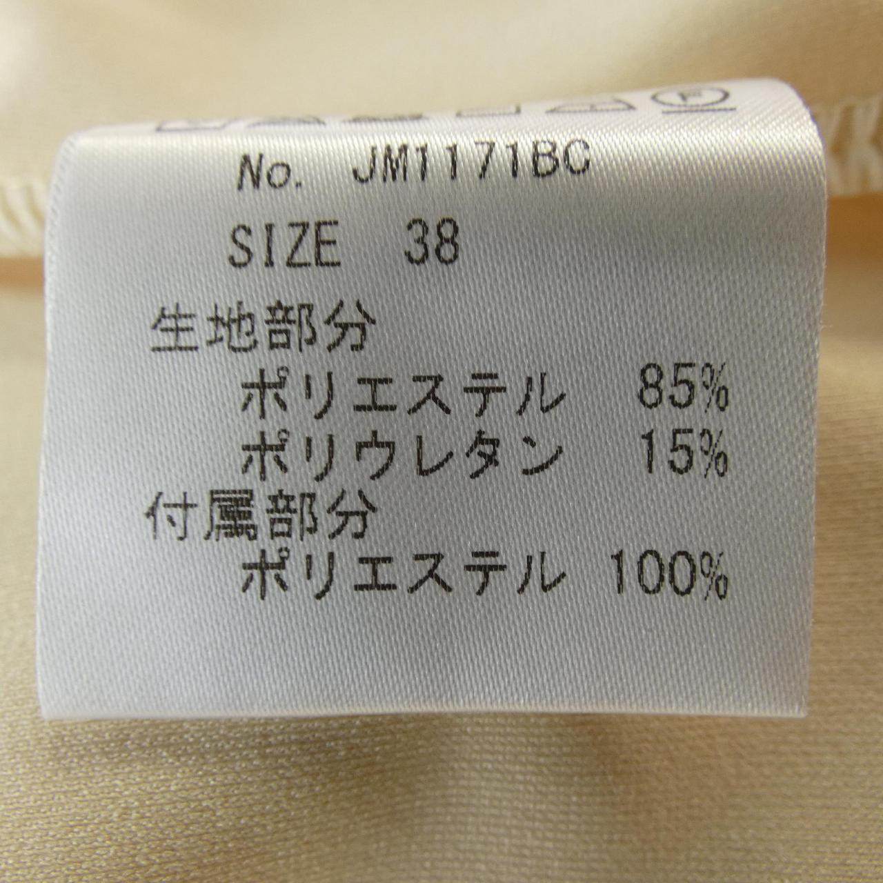 ジョリーミニョン トップス