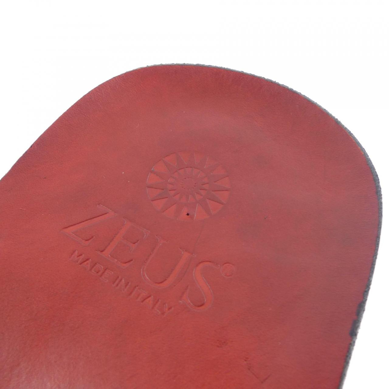 ZEUS レザーサンダル