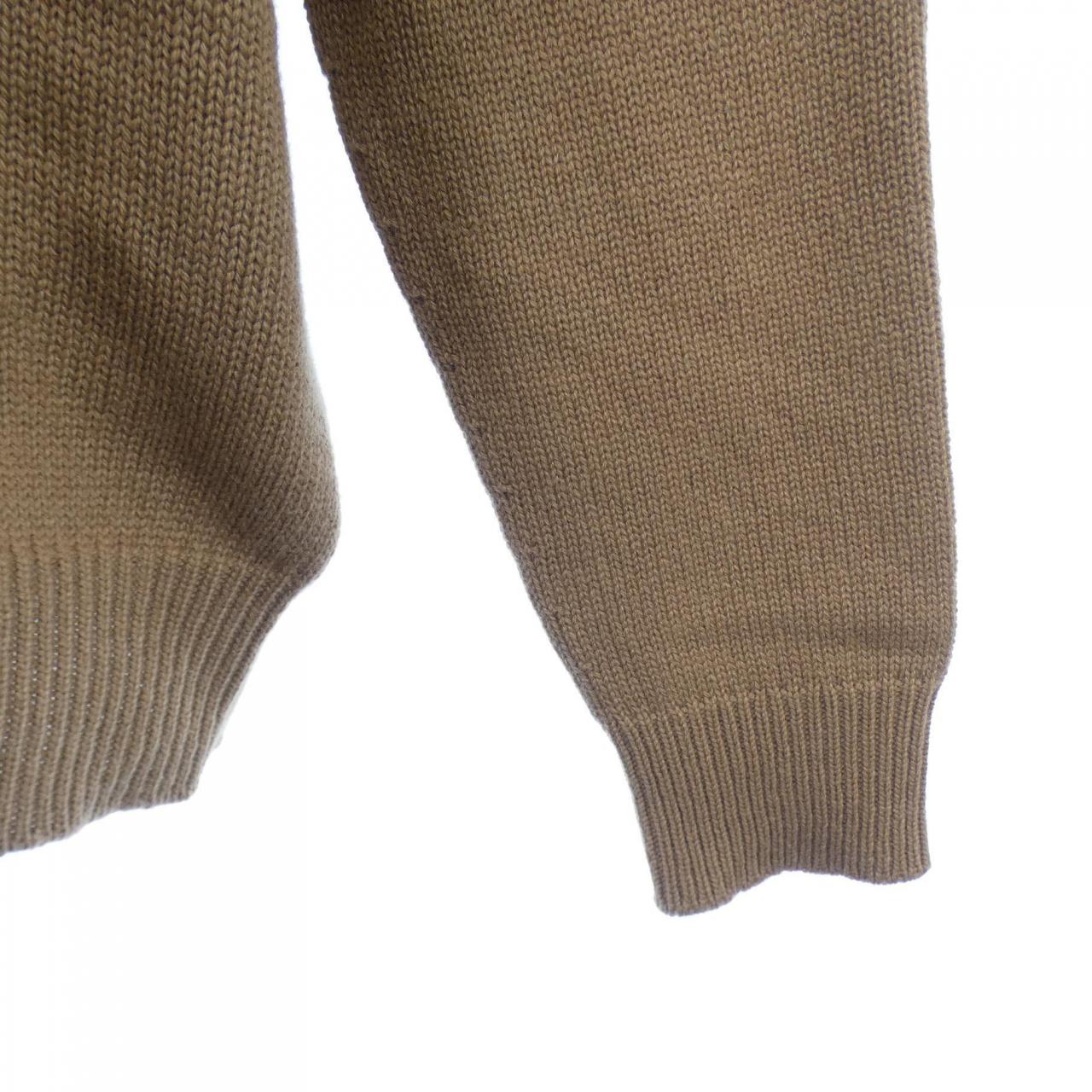 プラダ カシミヤニット