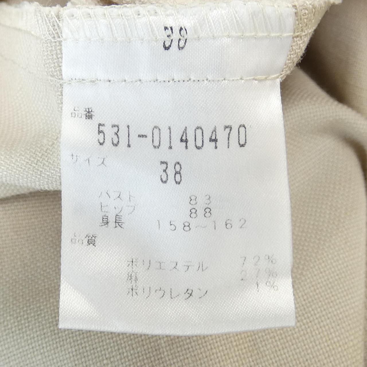 アドーア ドレス