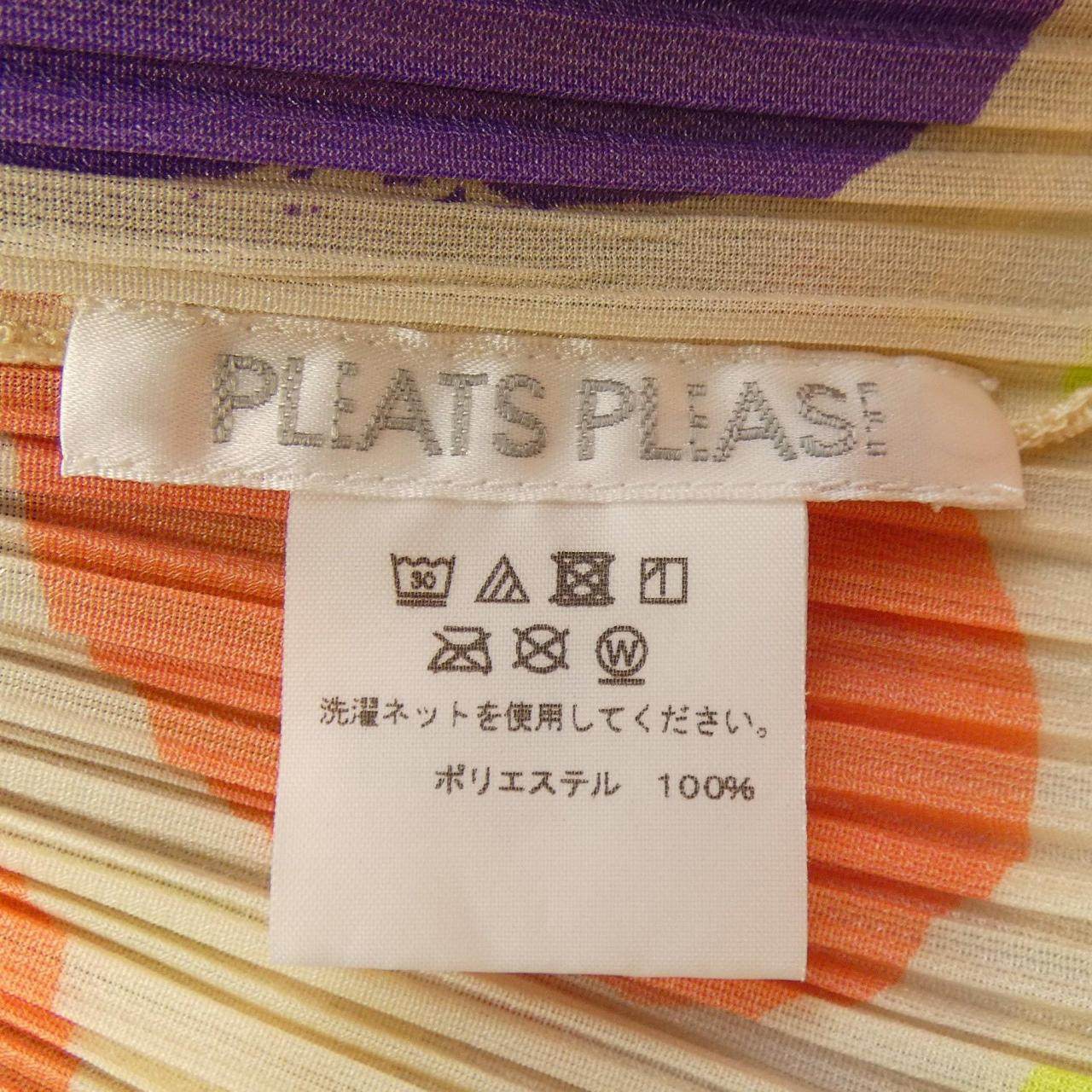 プリーツプリーズイッセイミヤケ トップス