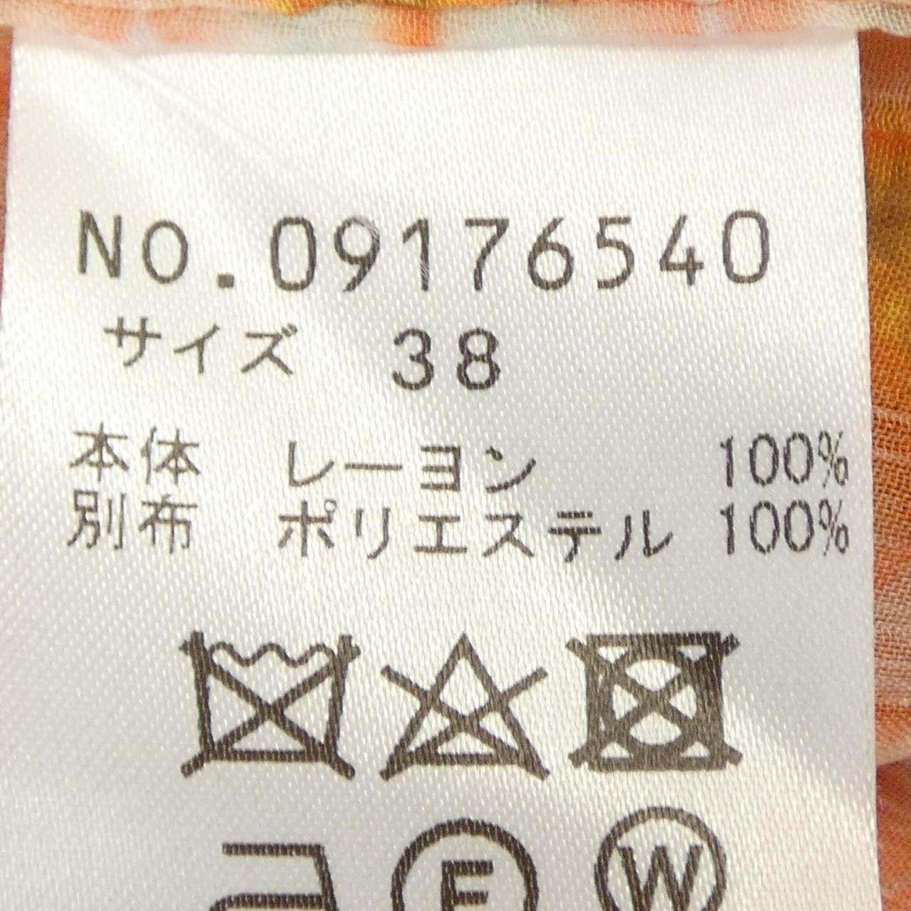 ヴィヴィアンタム ワンピース