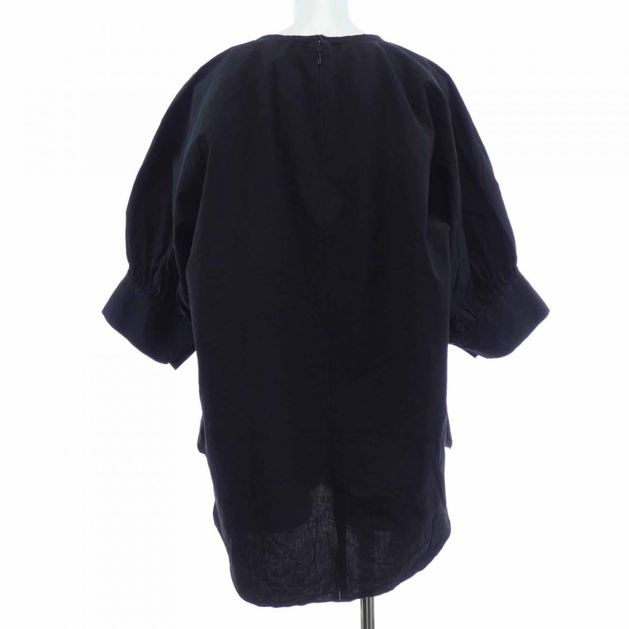 アストラット トップス