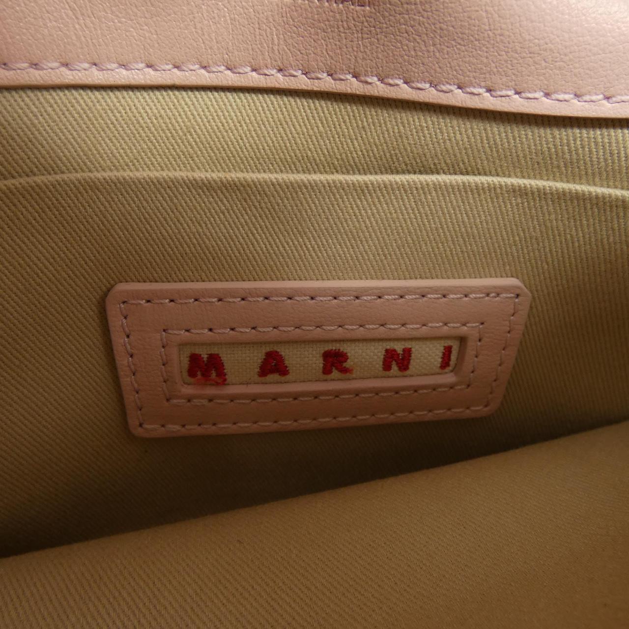 マルニ レザーショルダーバッグ