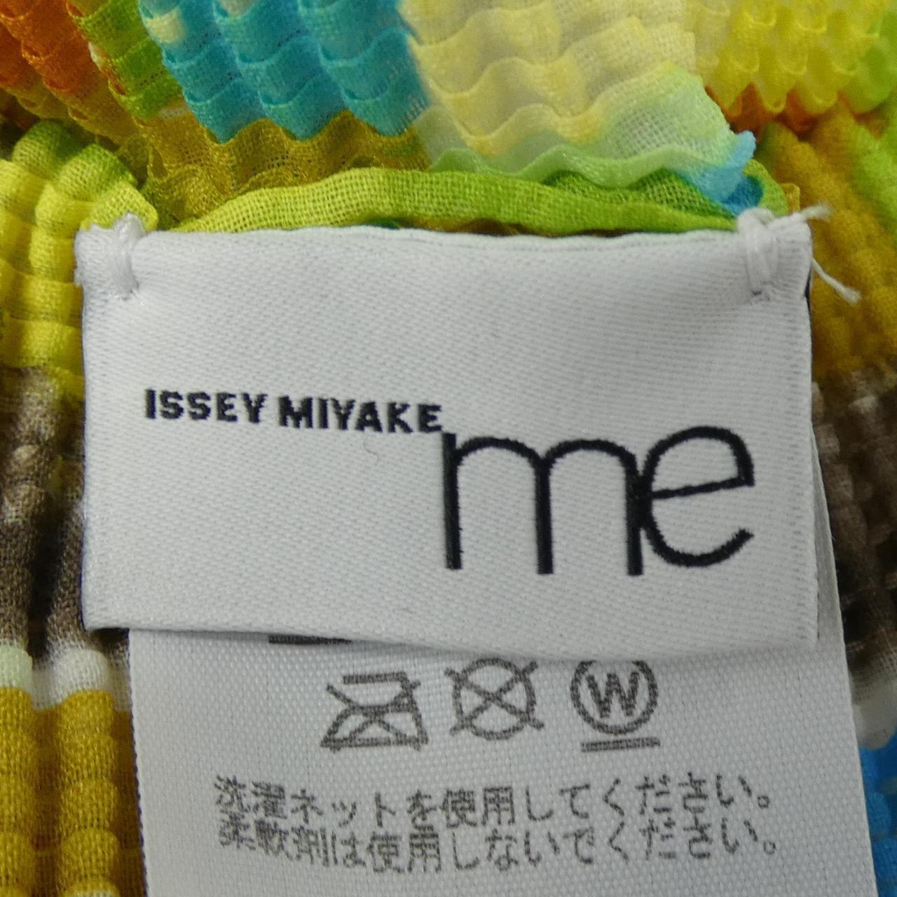 ミーイッセイミヤケ トップス