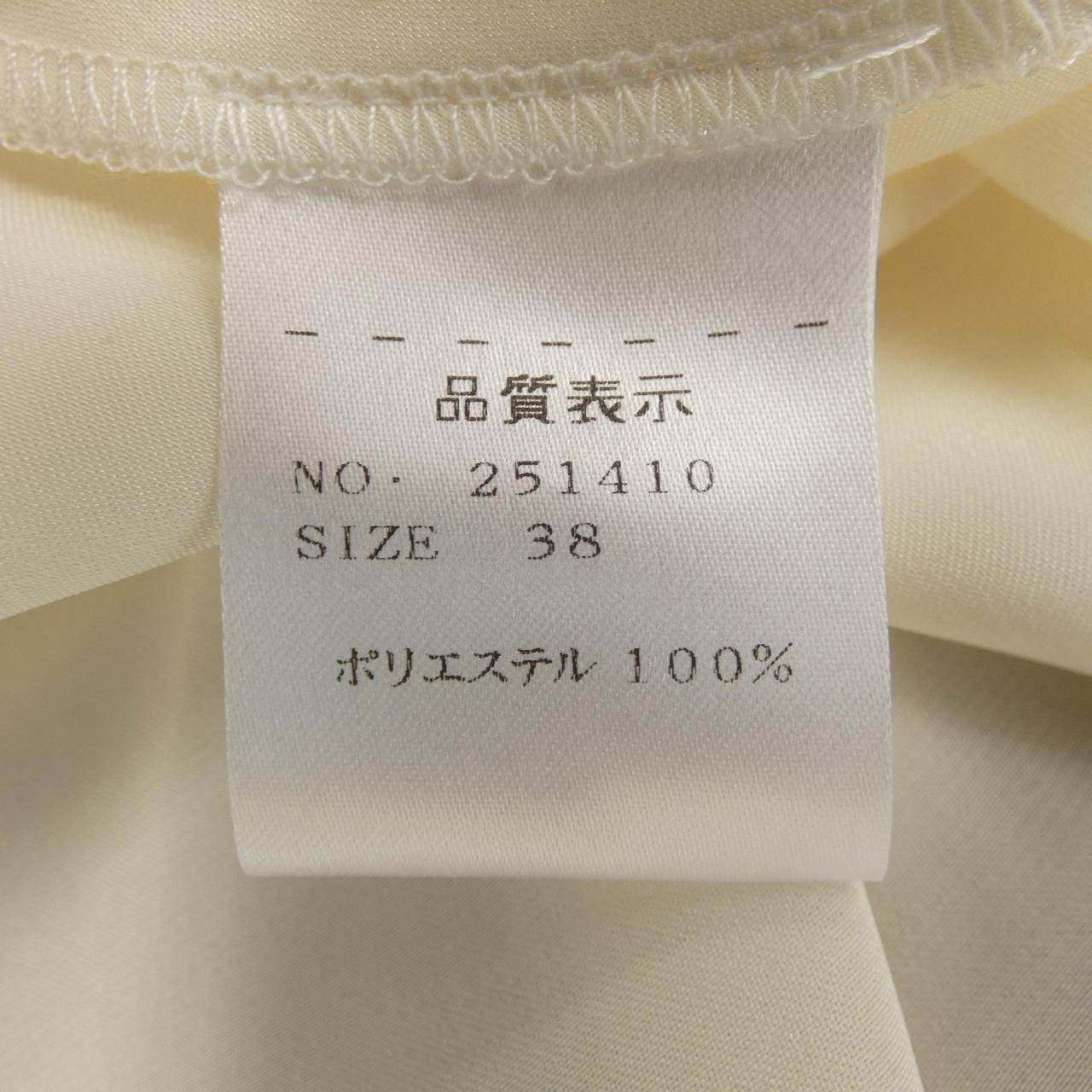 ストラスブルゴ ワンピース