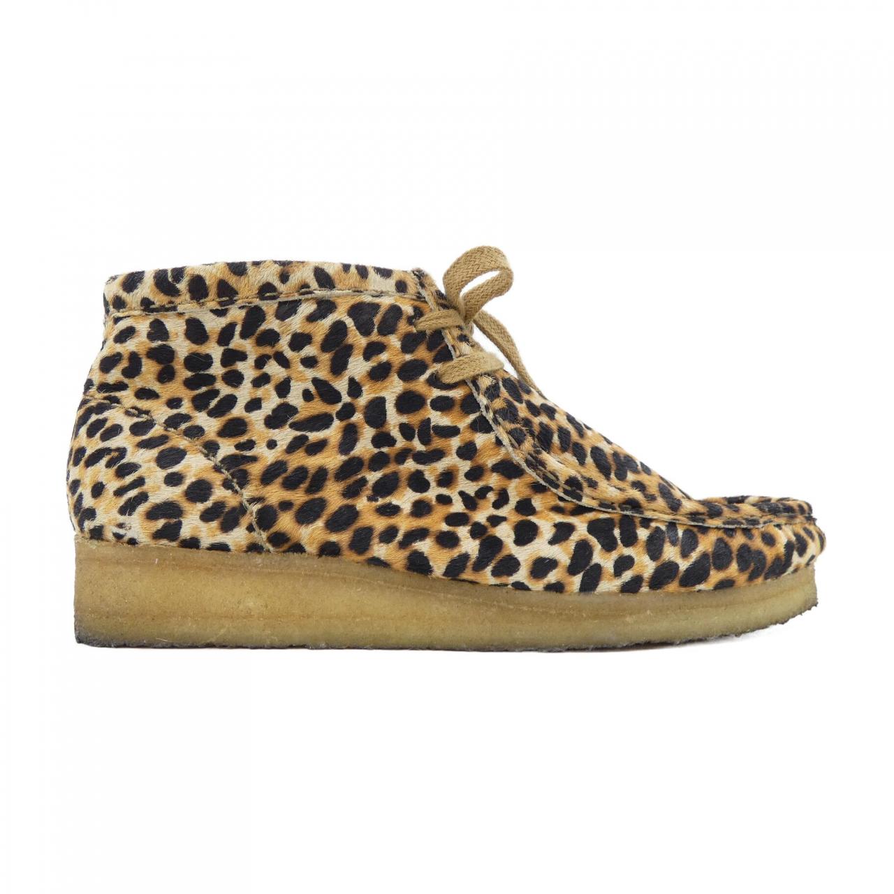 Clarks ブーツ